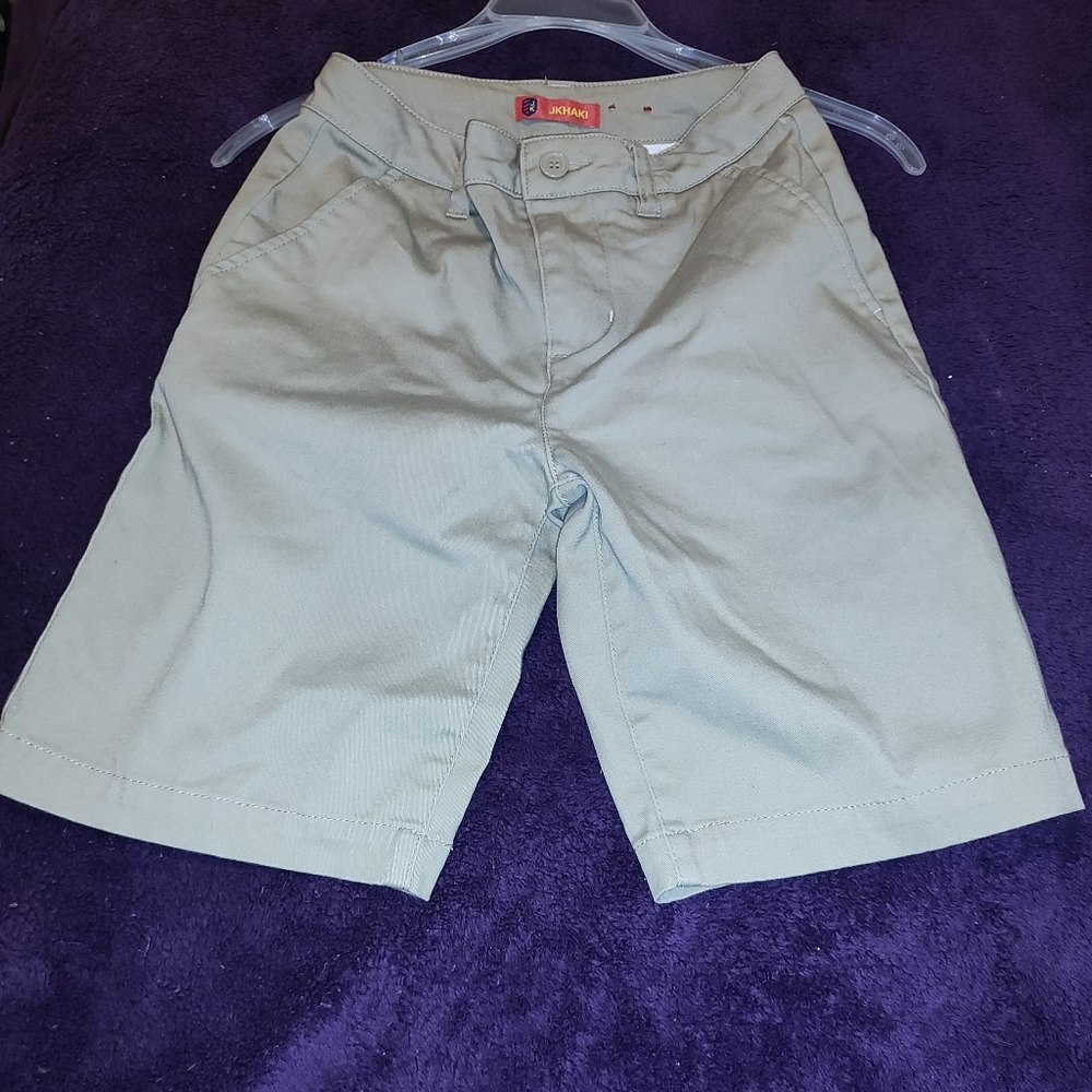 Kids khaki shorts size 12